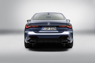 NOVÉ BMW RADU 4 COUPÉ