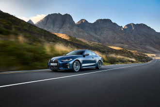 NOVÉ BMW RADU 4 COUPÉ