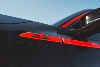 BMW XM Label Red. Výkonnejšie, exkluzívnejšie, extravagantnejšie.