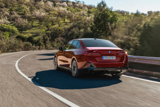 Nové BMW radu 5 Sedan a BMW i5