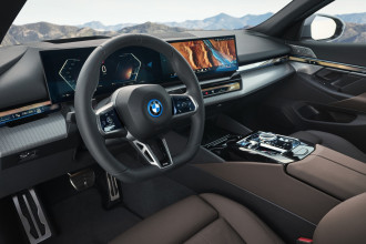 Nové BMW radu 5 Sedan a BMW i5