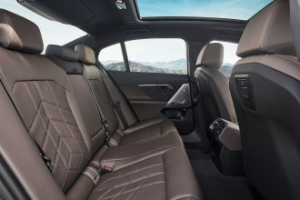 Nové BMW radu 5 Sedan a BMW i5