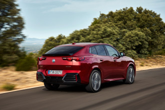 Nový model BMW X2 a úplne prvý model BMW iX2