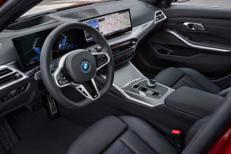 Nové modely BMW radu 3 Sedan a BMW radu 3 Touring