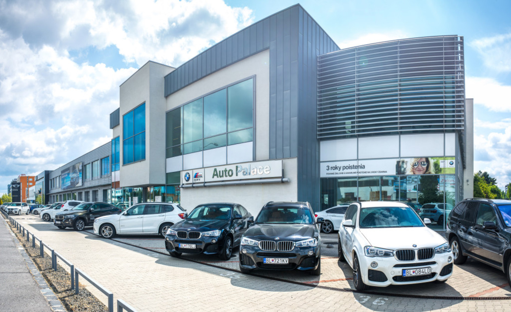 Spoločnosť Auto Palace opäť zlomila rekord predaja a úspešne obhájila pozíciu lídra na trhu