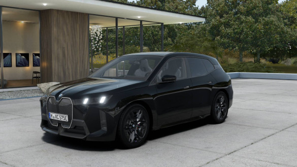 BMW iX xDrive60