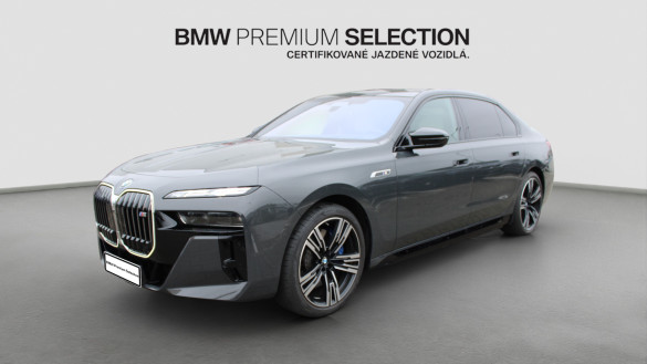 BMW i7 M70 xDrive Limousine